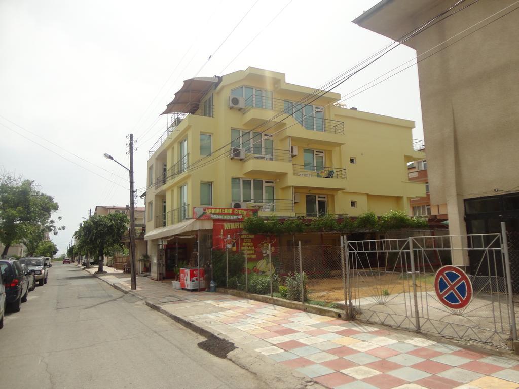 Jelezchevi Guest Rooms Primorsko Cameră foto